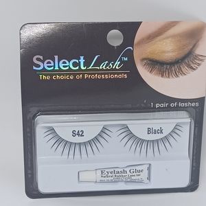 Select Lash S42 Lashes with Glue